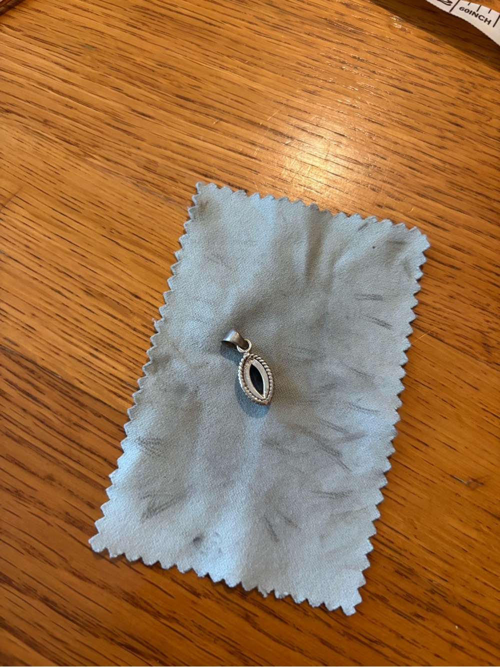 Labradorite Pendant - Picture 2 of 2